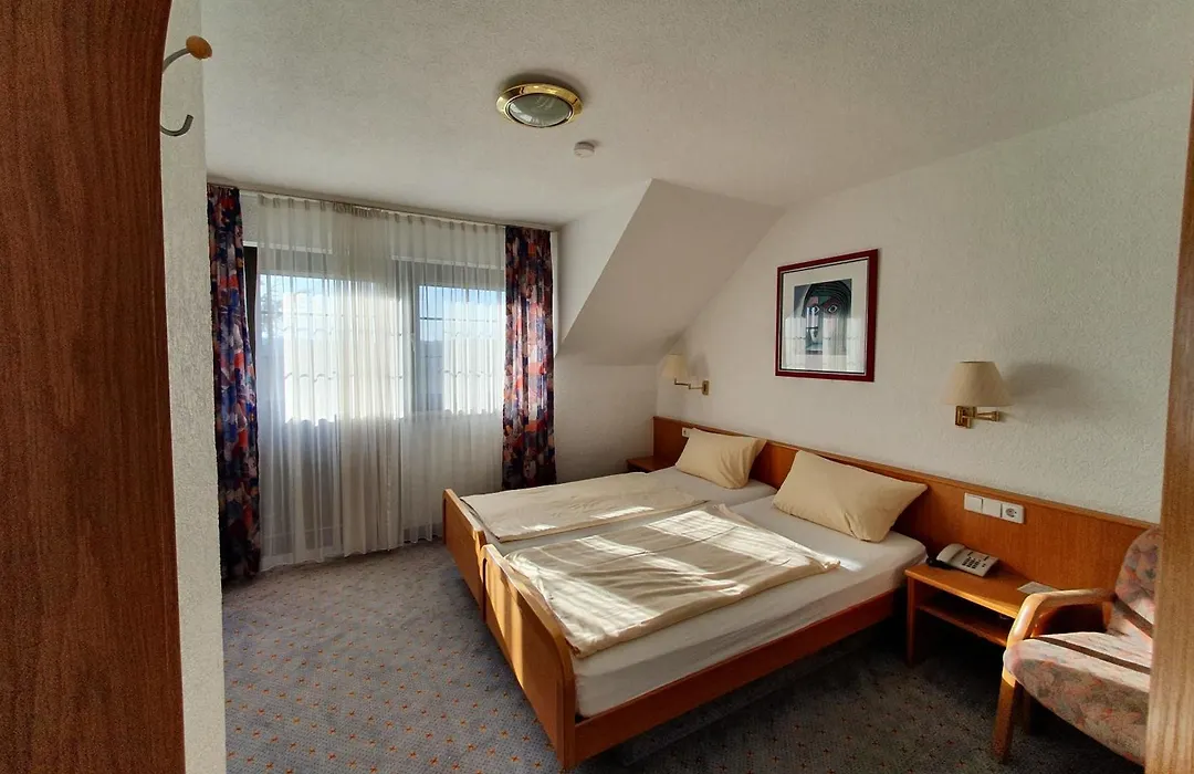 Landgasthaus Hotel Maien-1