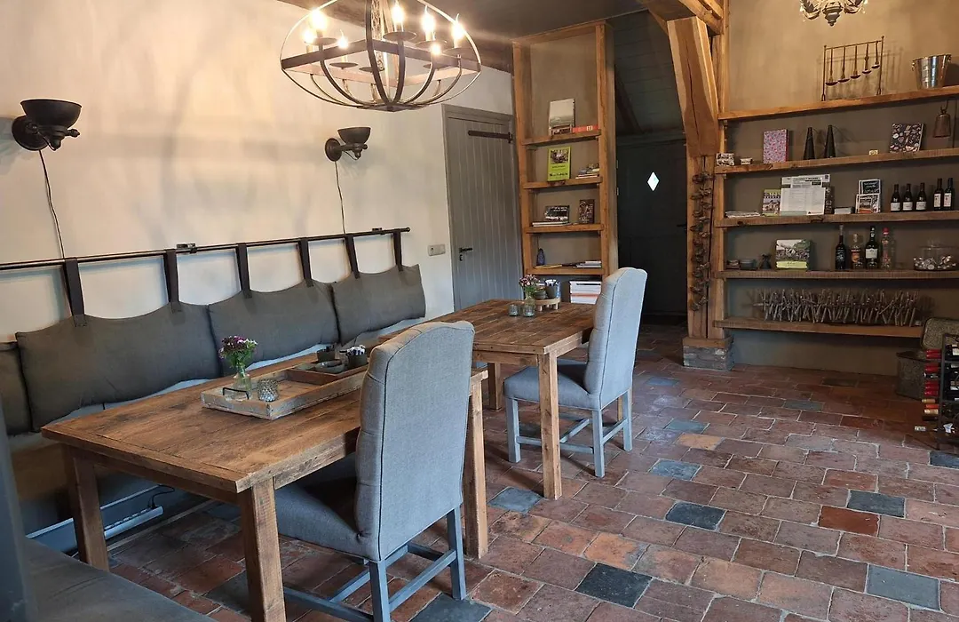 B&B De Meidoornhof-1