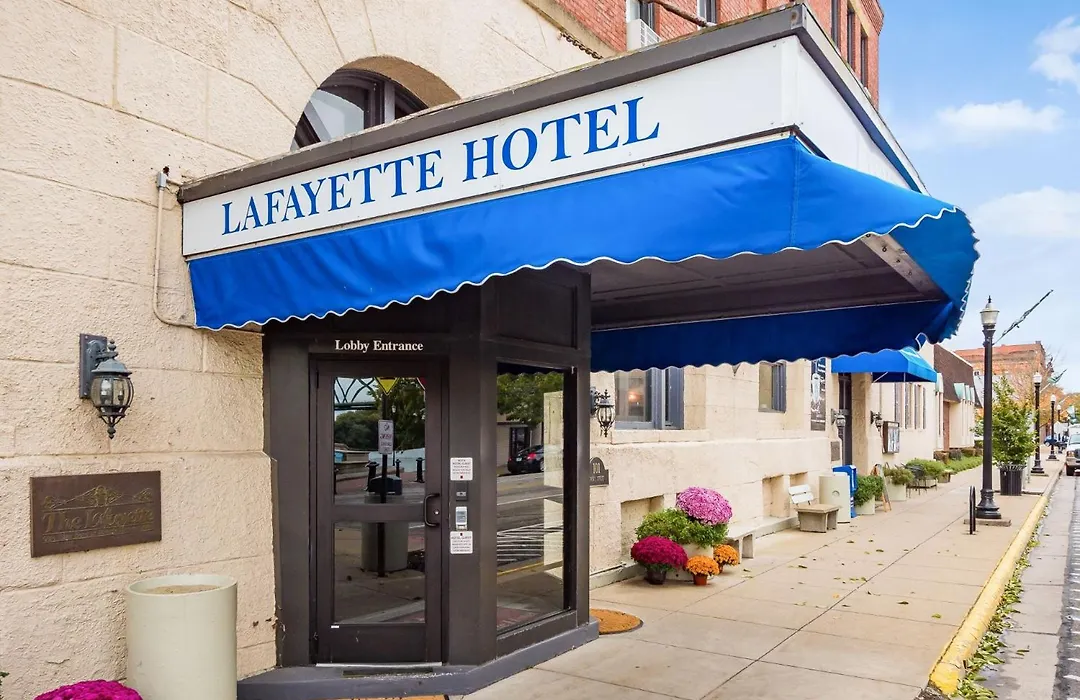 Lafayette Hotel Marietta-1