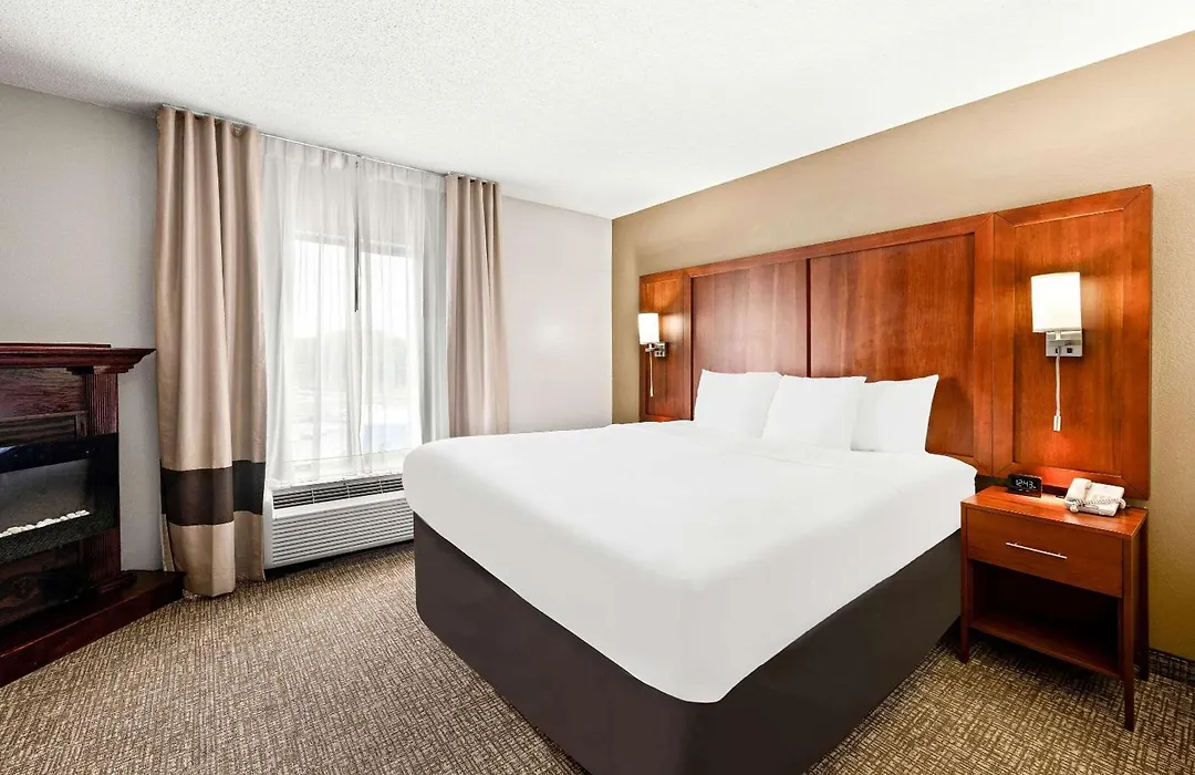 Comfort Suites Abingdon I-81-1