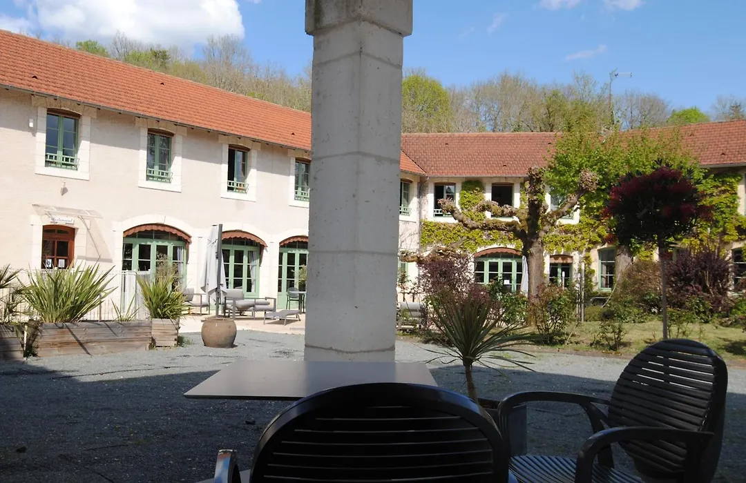 Logis Hostellerie du Perigord Vert-1