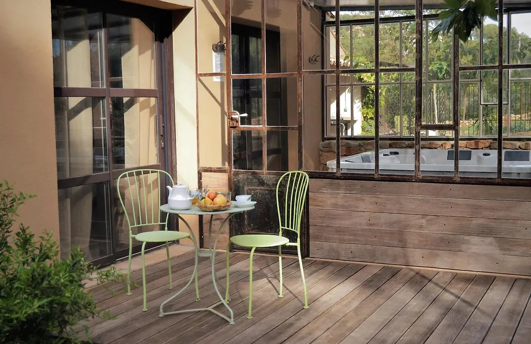Les Pieds Tanqués - Bed&Breakfast-Spa-1