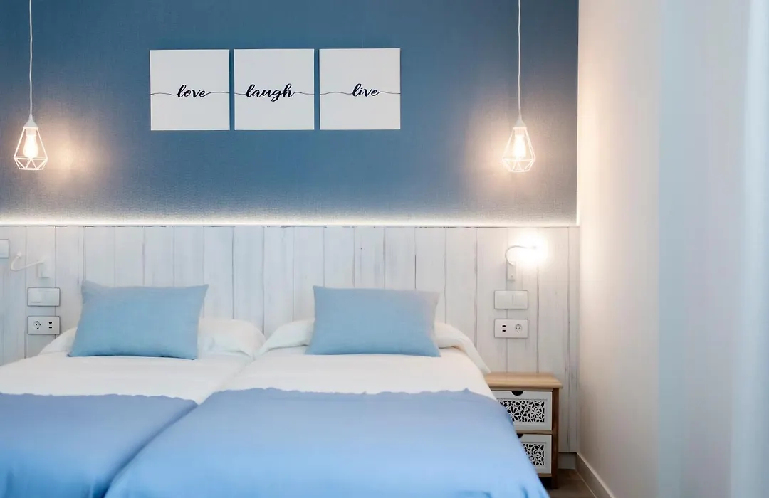 Nerja Casual Rooms-1