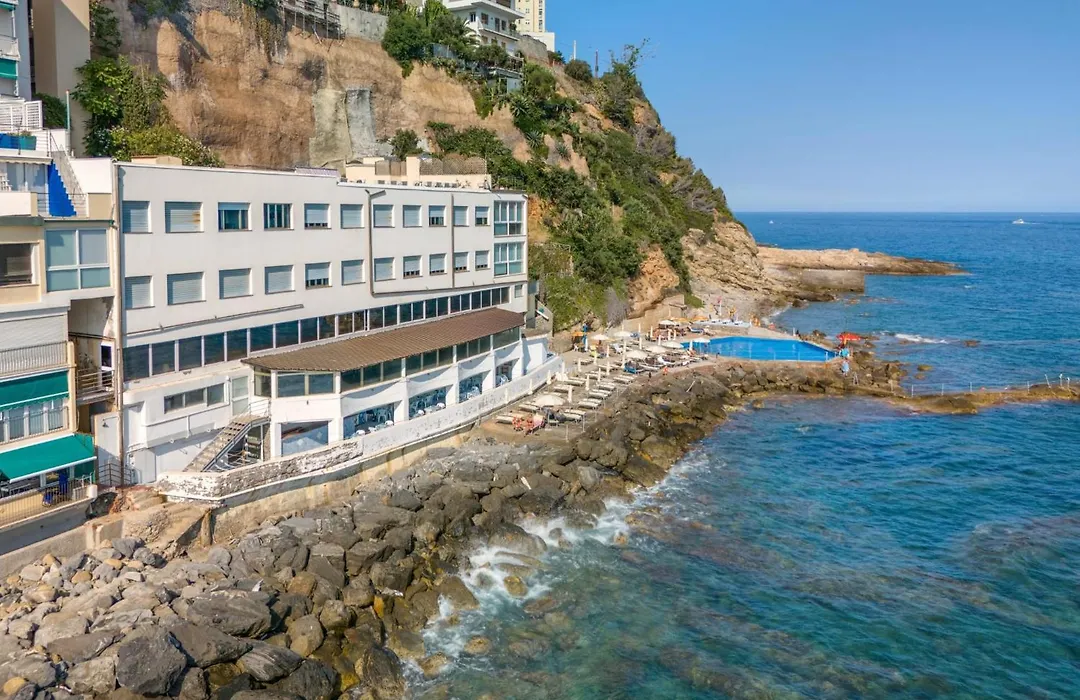 Hotel La Perla Del Capo-1