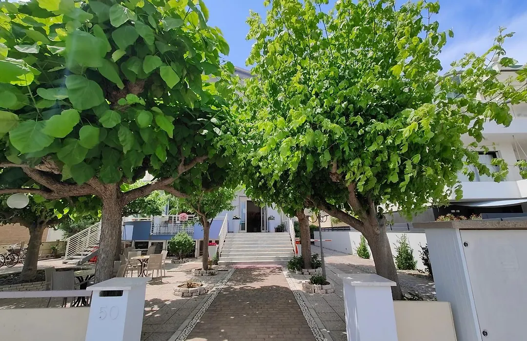 Hotel Moderno - Bed&Breakfast-1