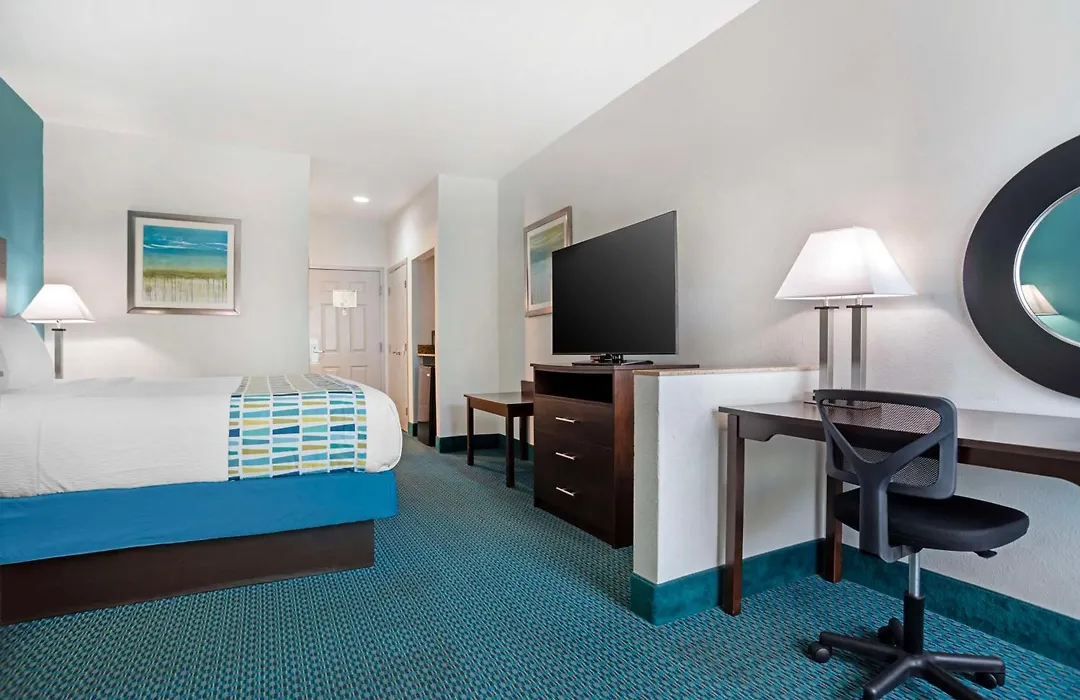 Best Western Plus Blue Angel Inn-1