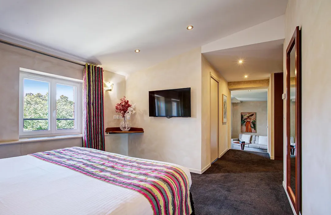 Auberge Du Roua-1