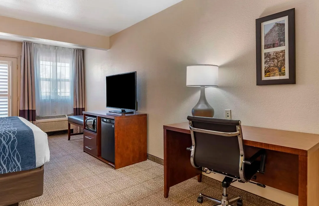 Comfort Inn & Suites Ukiah Mendocino County-1