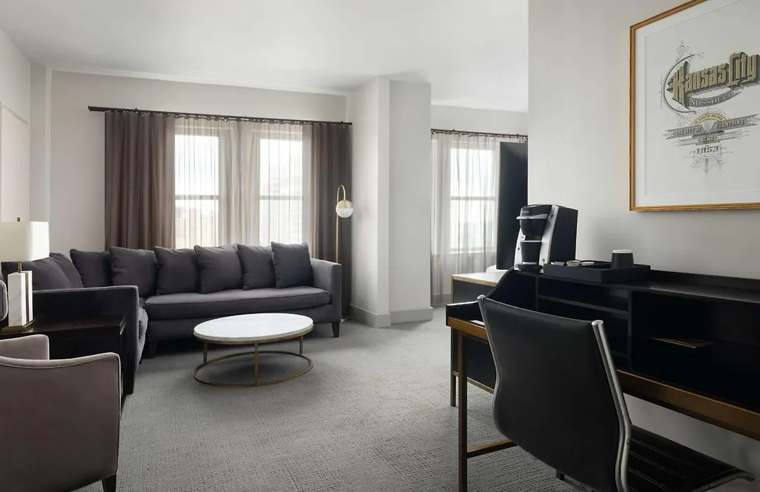 Hotel Phillips Kansas City, Curio Collection By Hilton-1