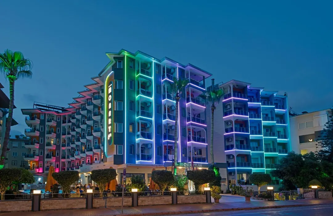 Monart City Hotel-1