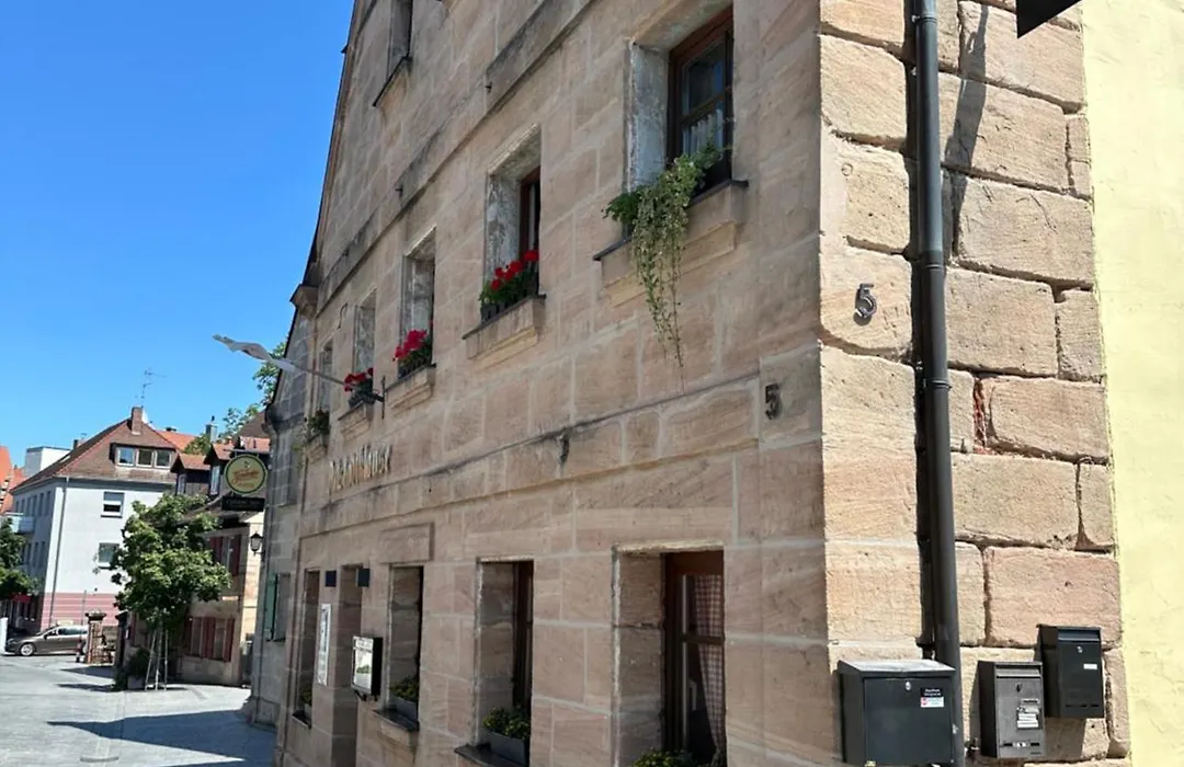 Altstadtpension Zirndorf-1