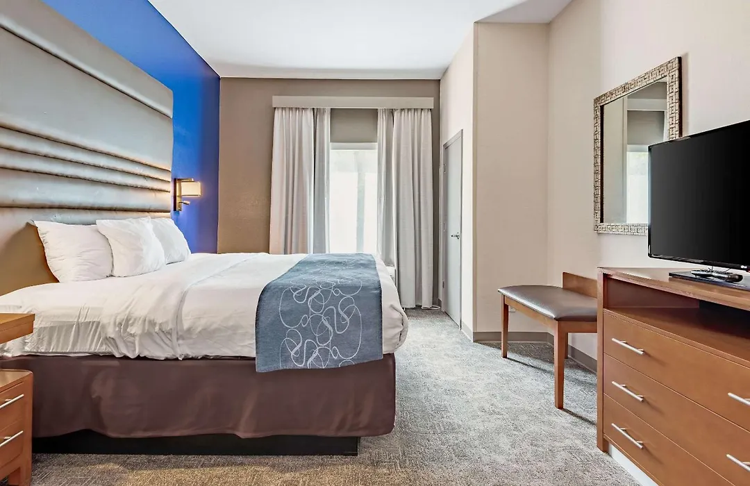Comfort Suites Denham Springs-1