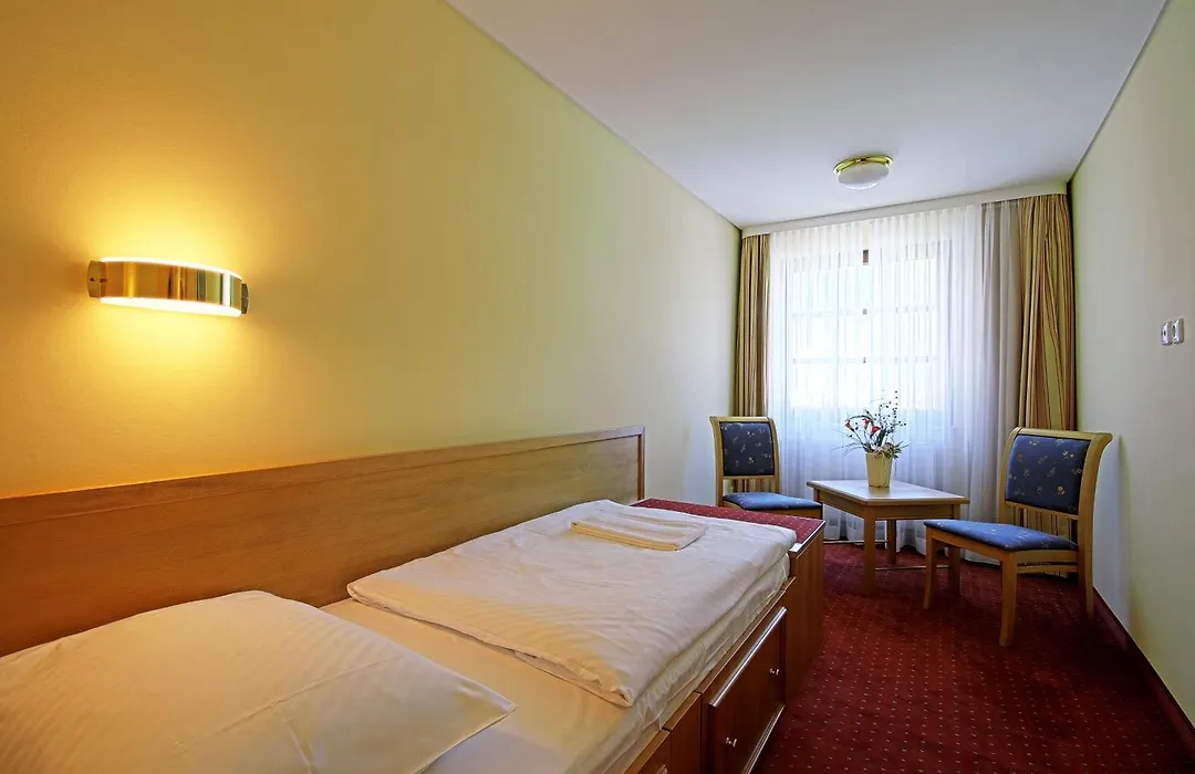 Ringhotel Warnemünder Hof-1