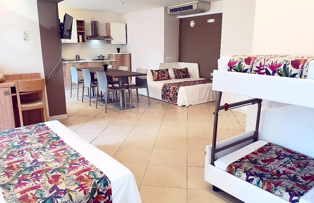 Amalfi Smart Hub Rooms&Apartments - Ideale per Ragazzi-1