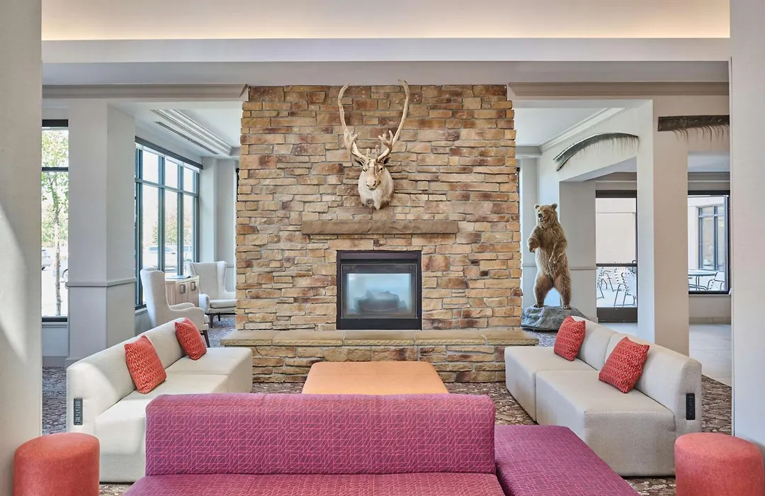 Hilton Garden Inn Anchorage-1