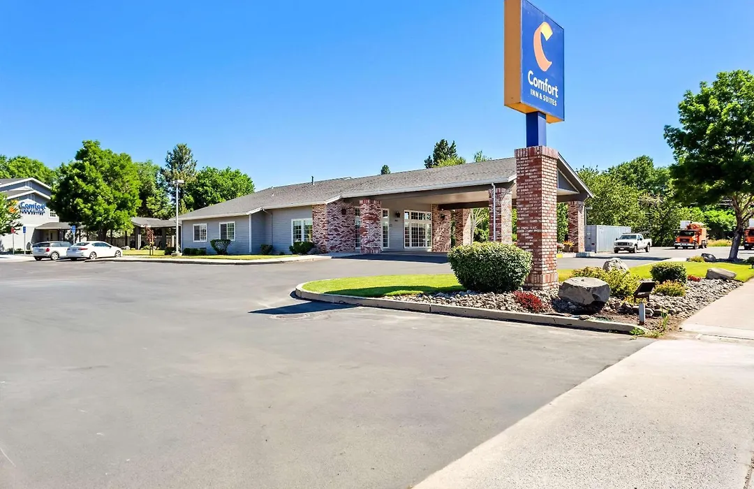 Comfort Inn & Suites Susanville-1