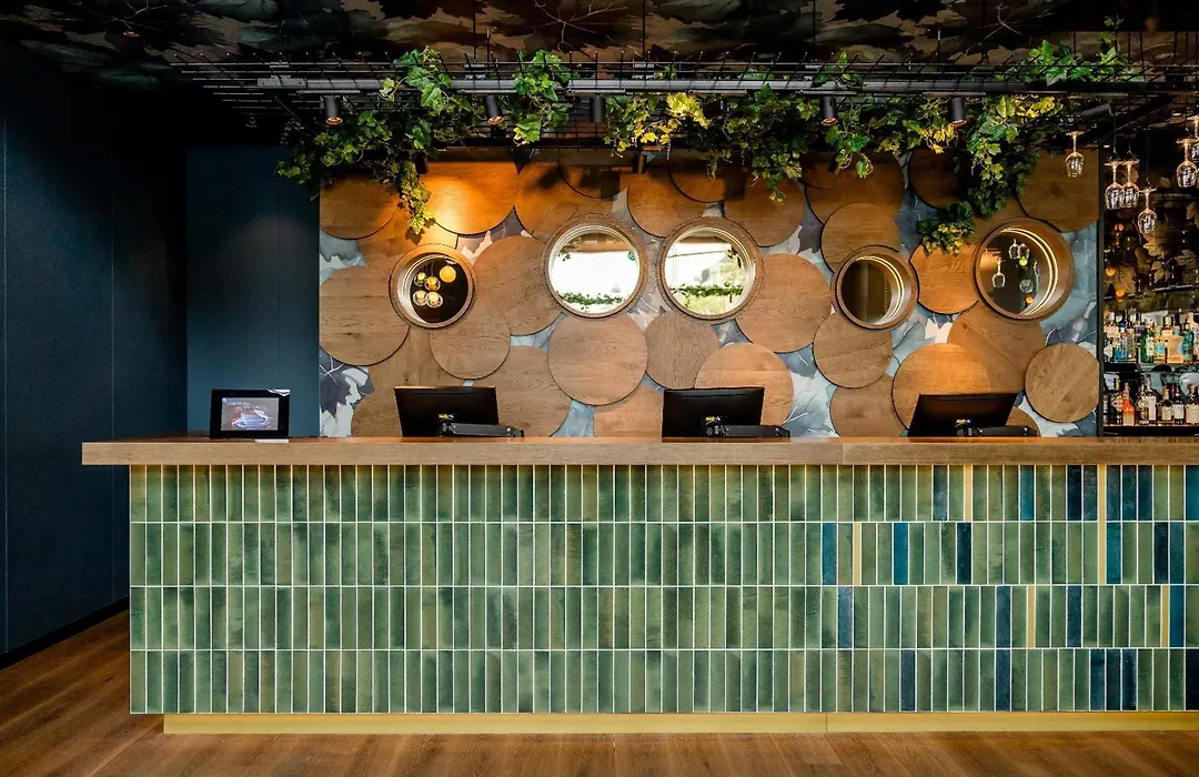 Motel One Wiesbaden-1
