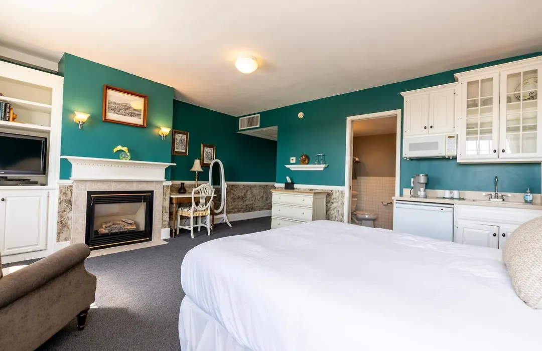 Inn On Broadway-1