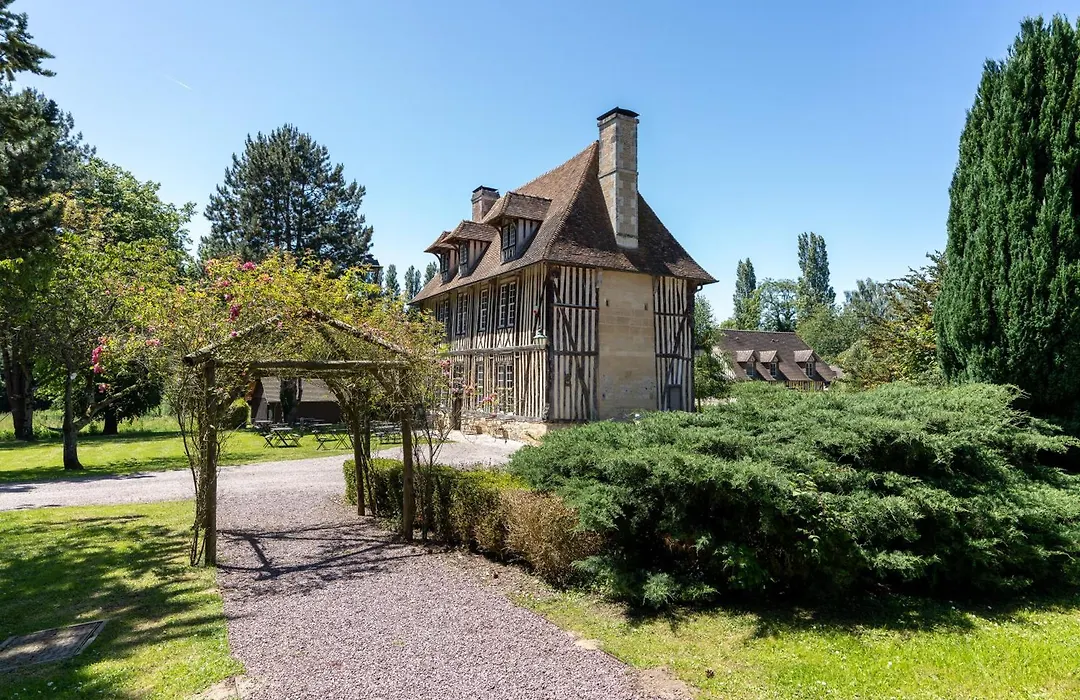 Les Manoirs des Portes de Deauville - Small Luxury Hotel Of The World-1