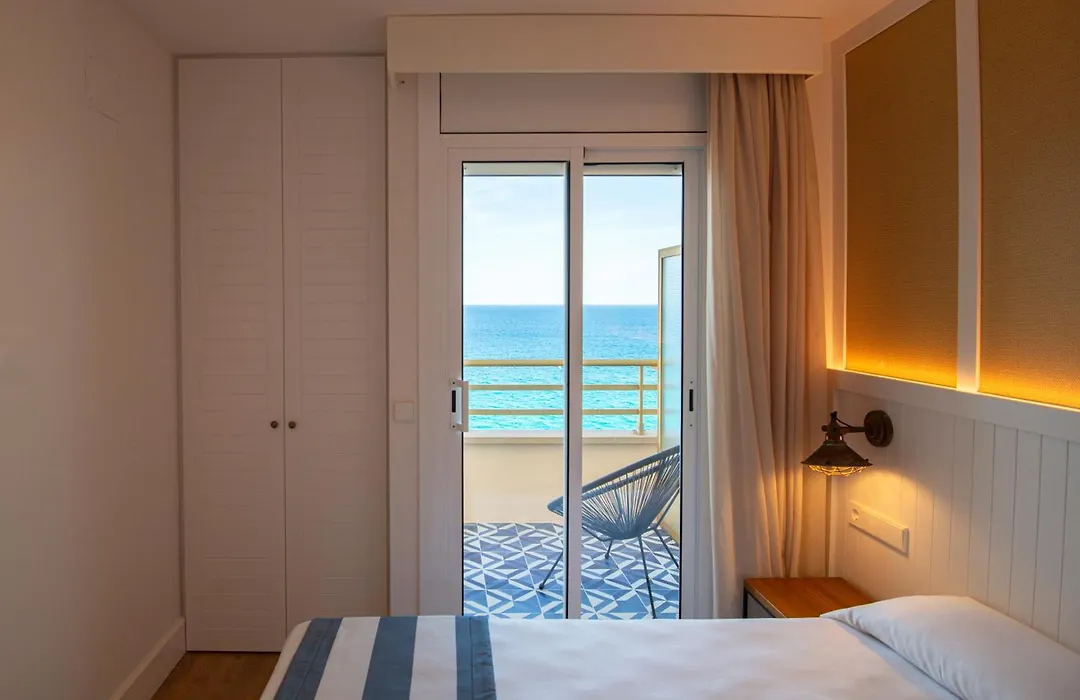 Hotel Els Pins-1