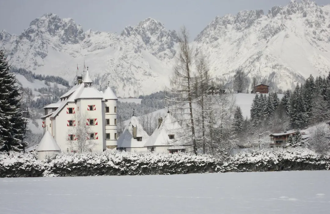 Schloss Münichau-1