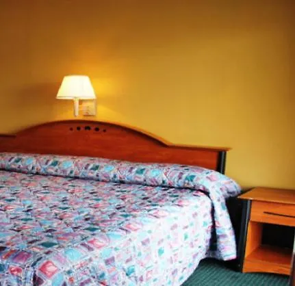 Speedway Inn-1
