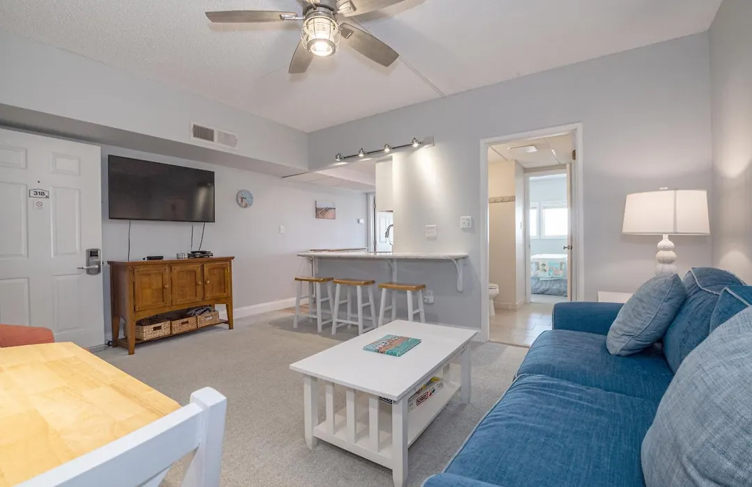 Biscayne Suites-1
