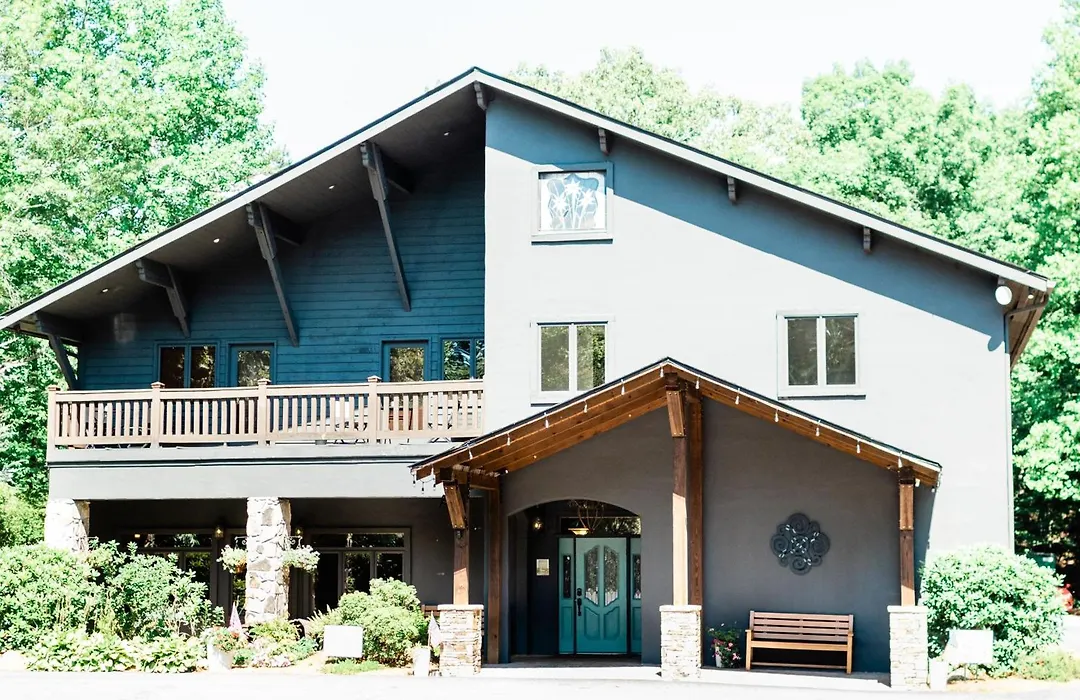 Sylvan Valley Lodge And Cellars-1