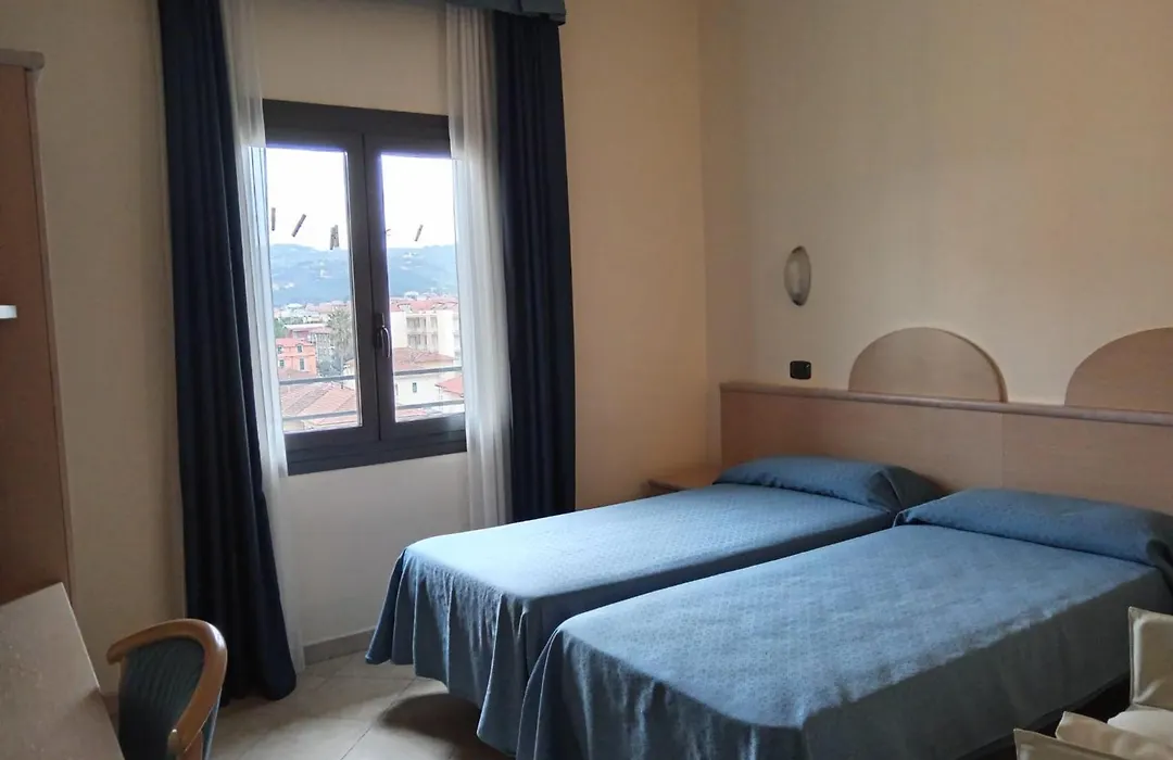 Hotel Europa-1