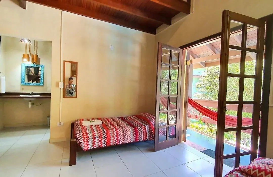 Hotel e Pousada Canto Mágico-1