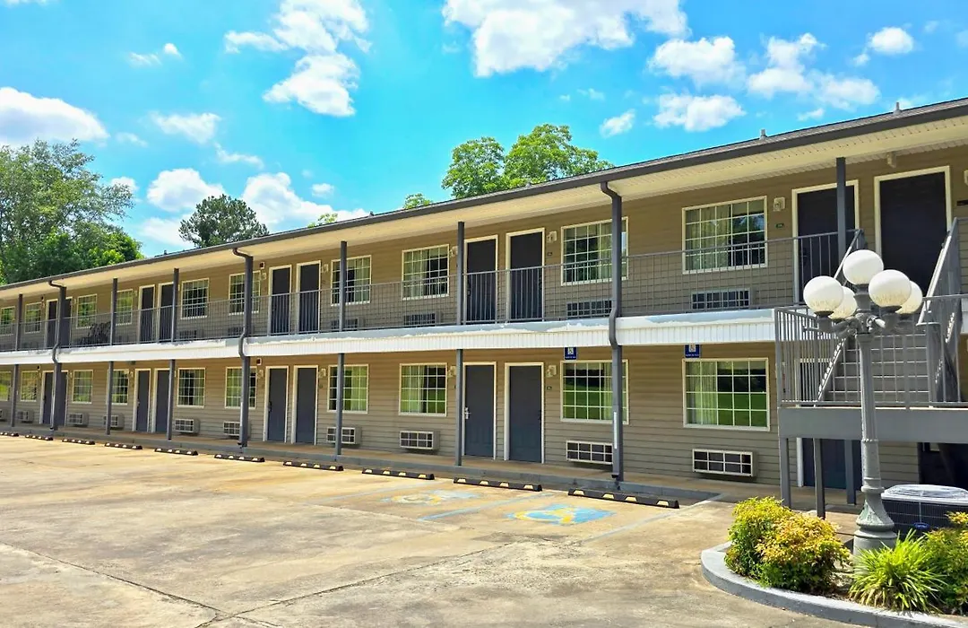 Meriwether Country Inn-1