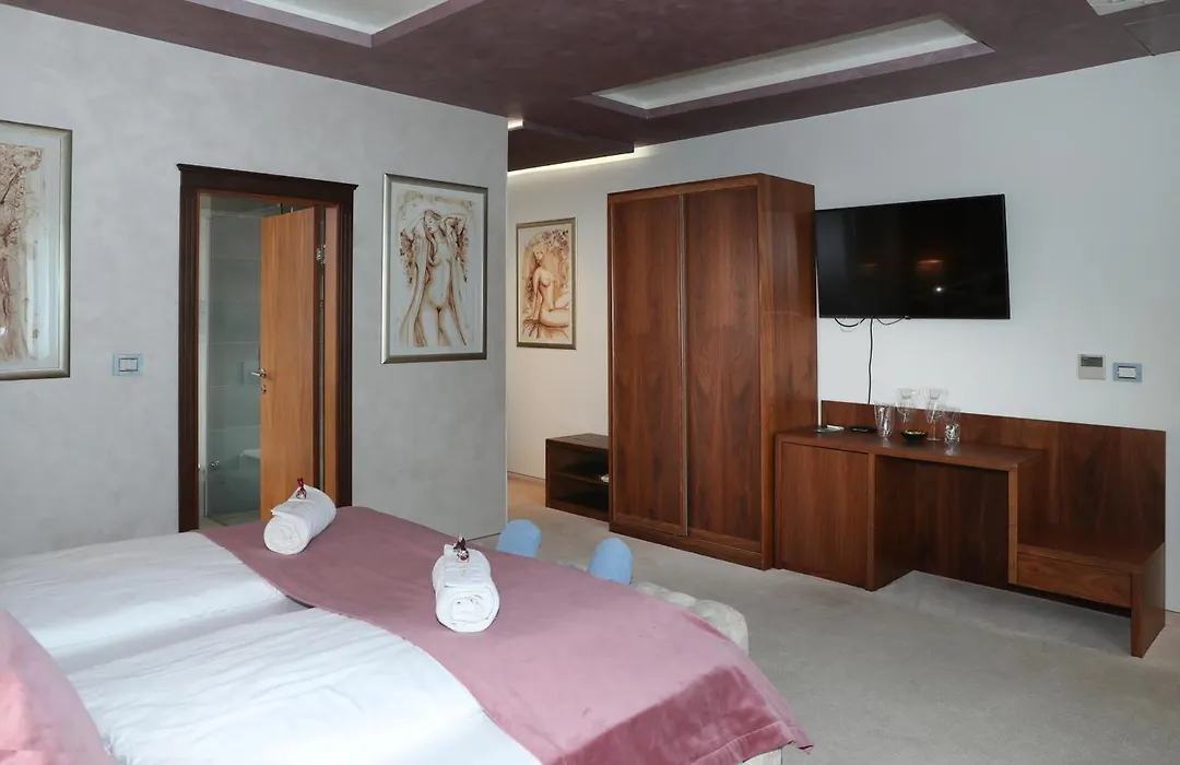Villa Pasis-1