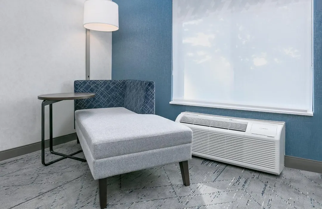 Holiday Inn Express Hotel And Suites Valparaiso By Ihg-1