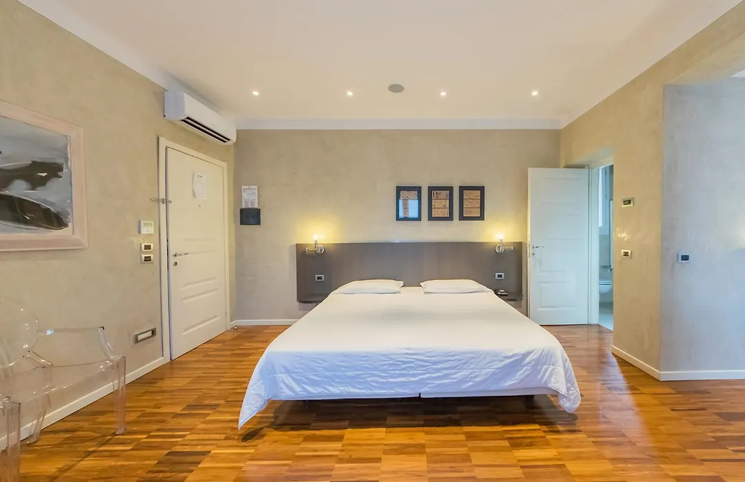 Century Hotel-1
