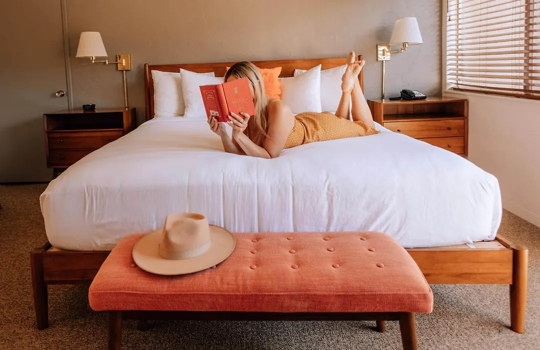 Contenta Inn-1