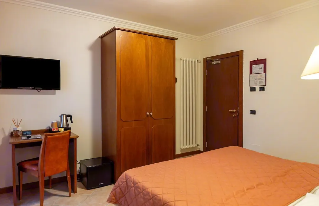 Hotel Romagna-1