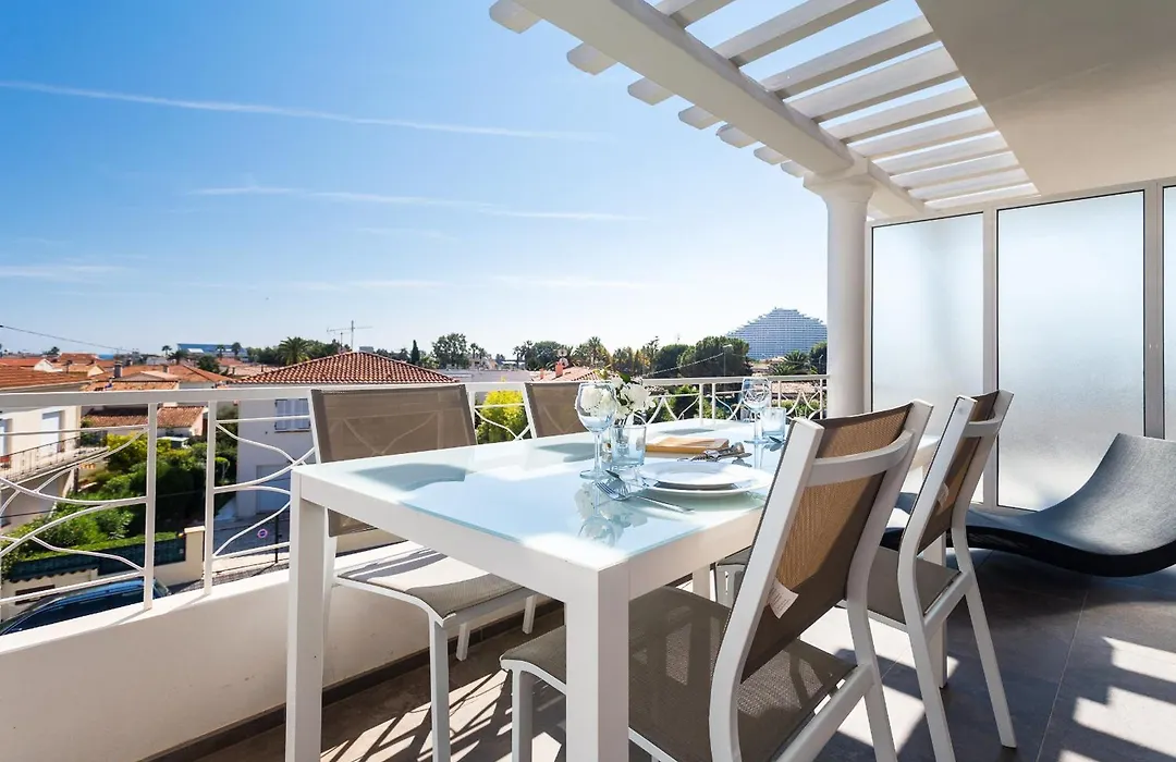 Villa Velvet-1