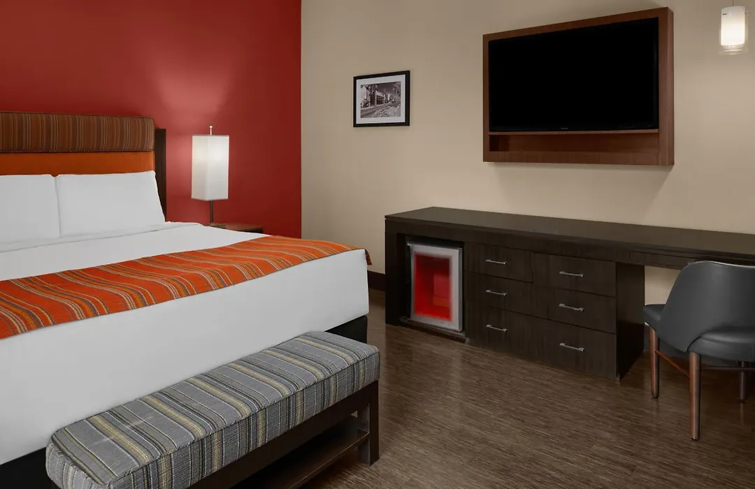 Sirtaj - Beverly Hills-1