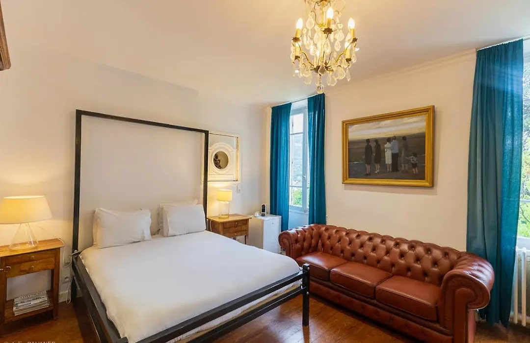 Suite Petite -Nice - Spa-Jacuzzi - Massage- Sauna - 4 Saisons - Piscine Chauffee Toute L'Annee - Pool View- Heated Pool 800M City Centre Nyons-1