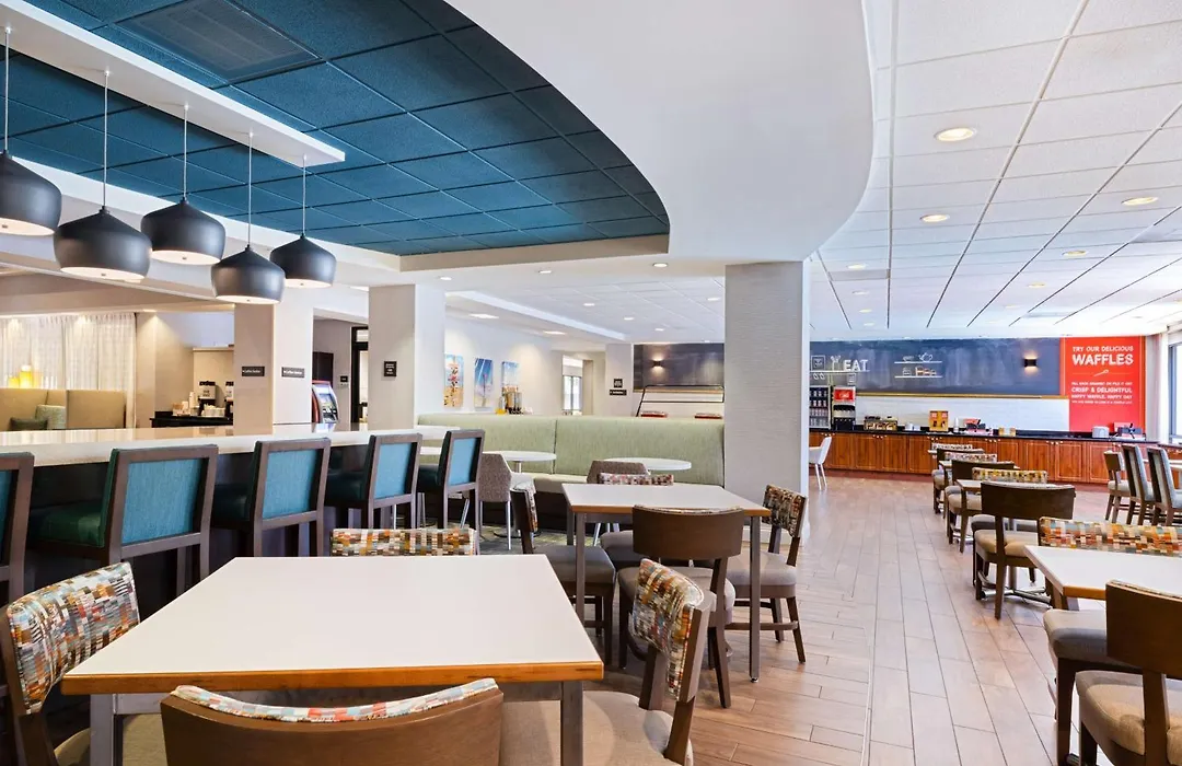 Hampton Inn Cocoa Beach-1