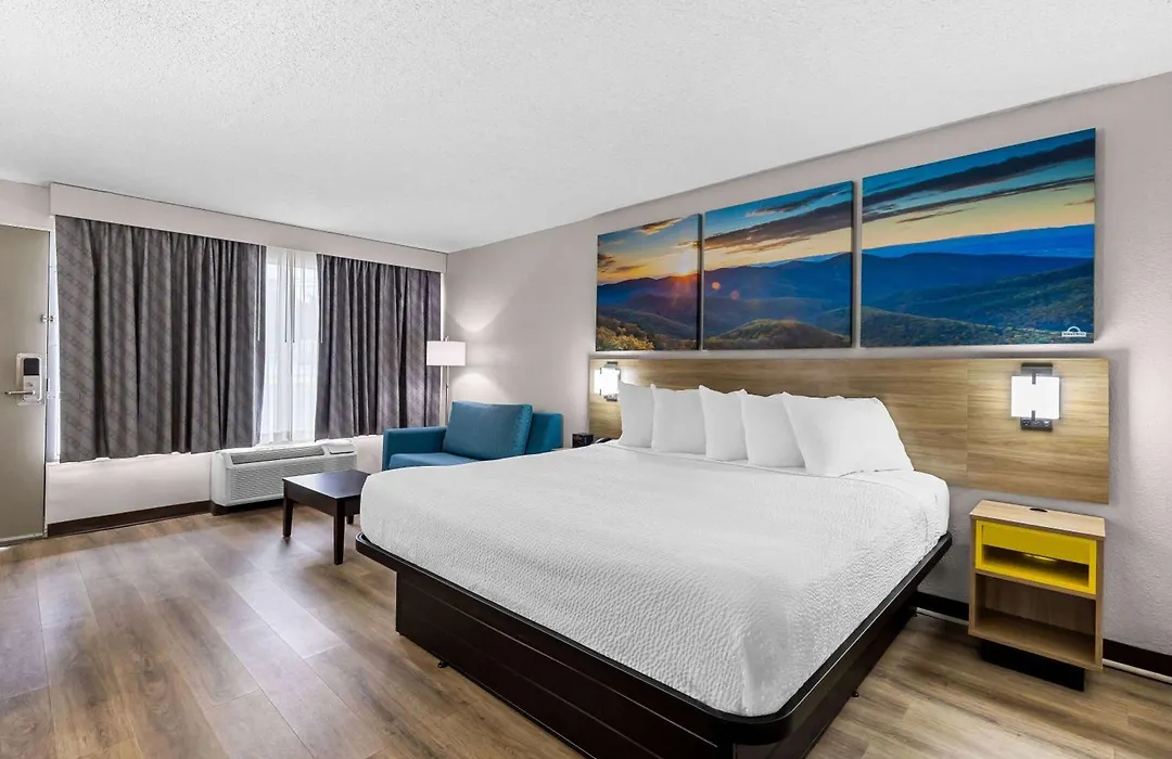 Days Inn By Wyndham Clayton-1