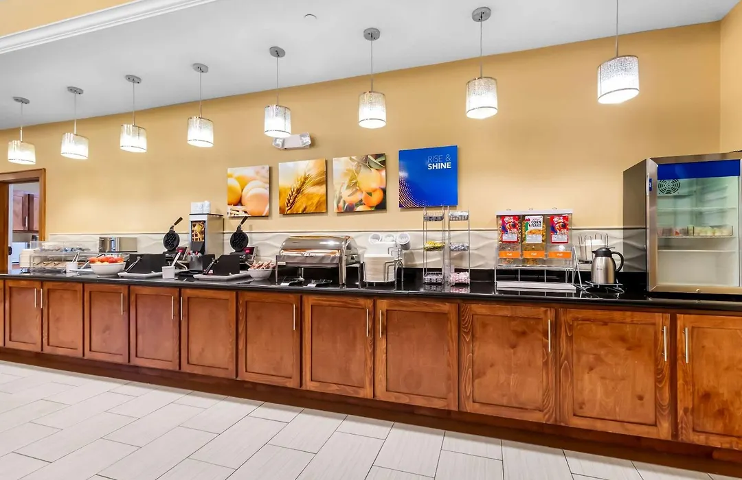 Comfort Suites At Katy Mills-1