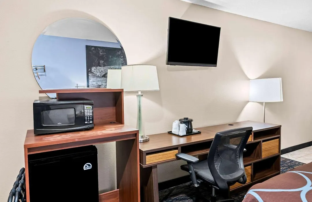 Super 8 By Wyndham Council Bluffs Ia Omaha Ne Area-1