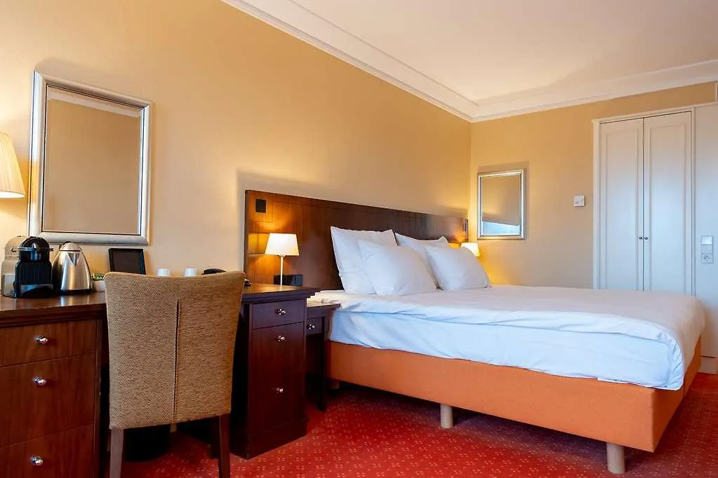 Van Der Valk Palace Hotel Noordwijk-1