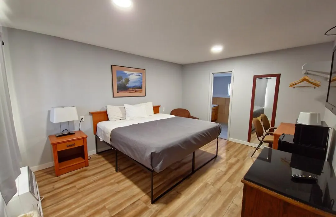 The L Motel Downtown/Nau Conference Center-1
