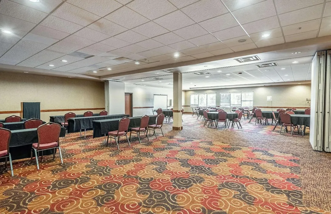 The Grand Hotel, Ascend Hotel Collection-1