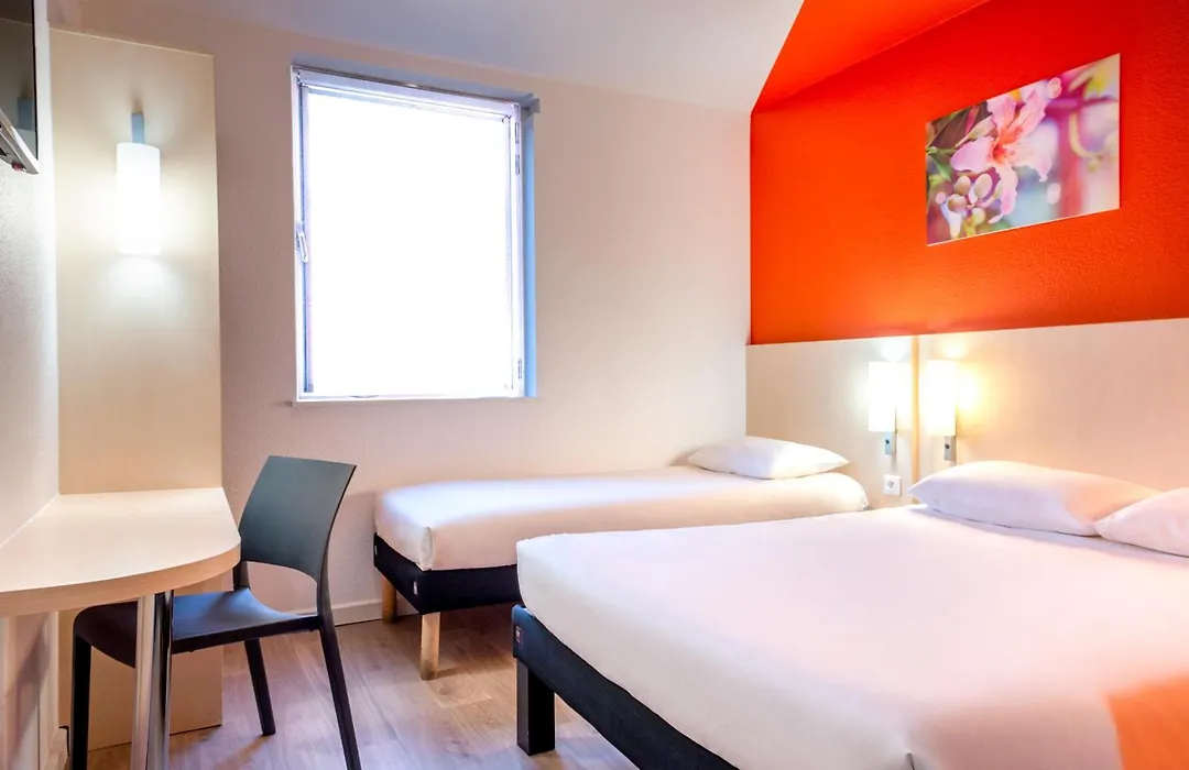 ibis budget Cannes Centre Ville-1