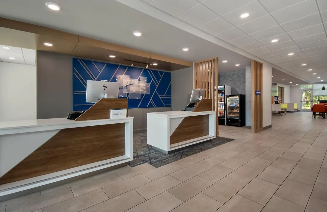 Holiday Inn Express & Suites Muskegon - Grand Haven By Ihg-1
