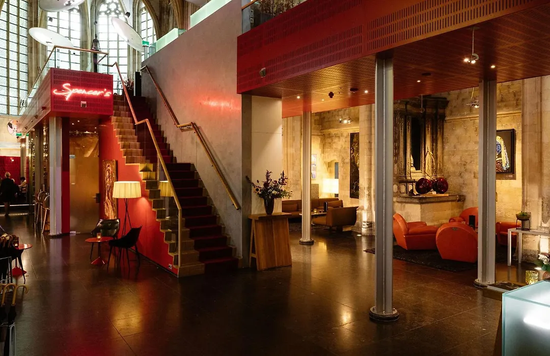 Kruisherenhotel Maastricht-1