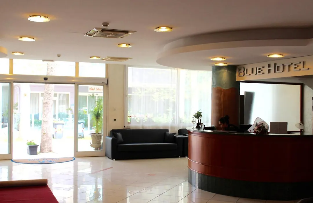 Blue Hotel-1